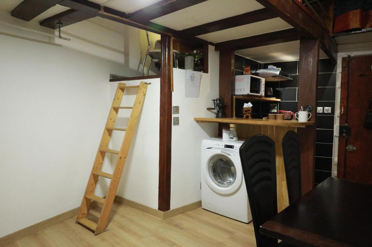 Parisien Espace Buitenkant foto